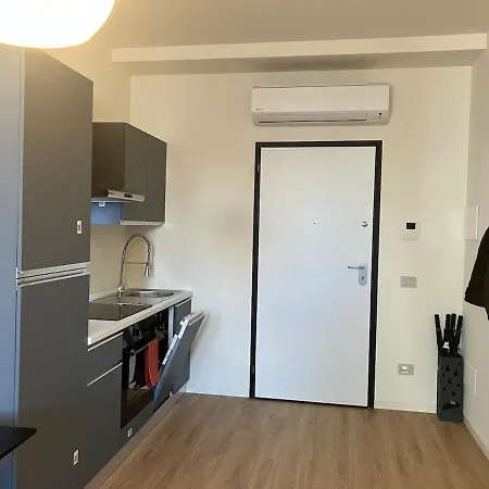 Ripamonti New House With Workspace And Gym * Milán